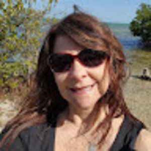 Meet your Posher, Michele